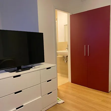 Lux * Moerfelden-Walldorf