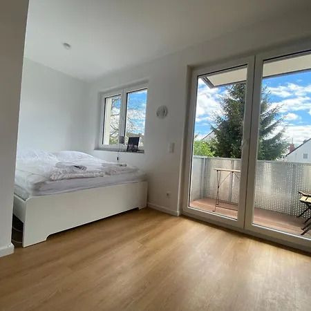 Lux * Mörfelden-Walldorf