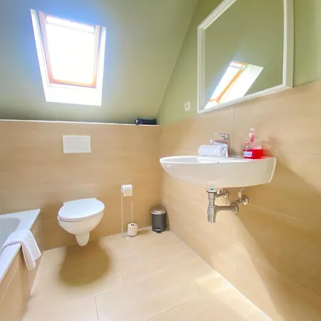 Lux * Mörfelden-Walldorf