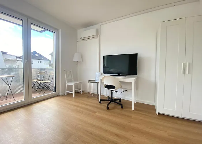 Lux * Mörfelden-Walldorf